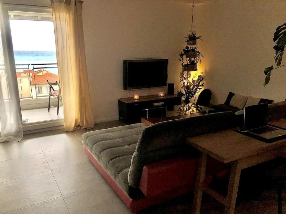 Superbe 3 Pieces Vue Mer A 2 Mn De La Plage, Terrasse, Piscine Et Parking Prive ! Apartment